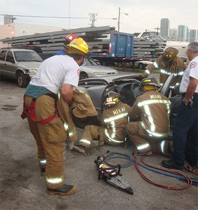 TNT-Hydraulic-Rescue-Tools-Demo-Miami