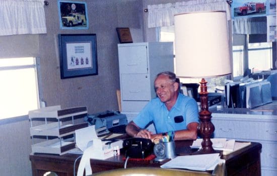 1986 don in trailer office 550x350